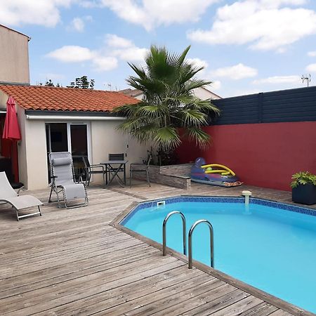 Studio Independant Chez L'Habitant Avec Piscine Et Cuisine Exterieures 라로셸 외부 사진