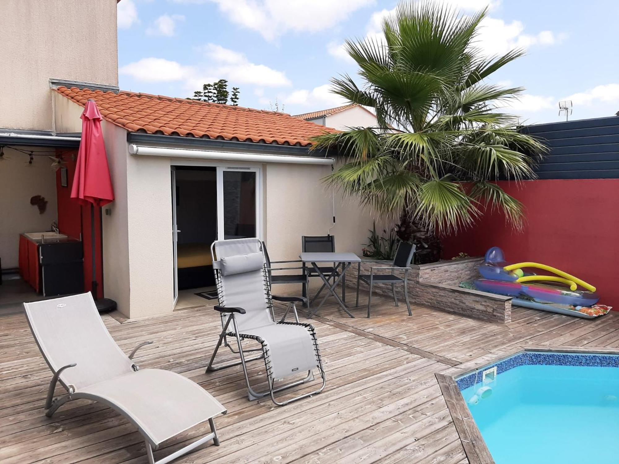 Studio Independant Chez L'Habitant Avec Piscine Et Cuisine Exterieures 라로셸 외부 사진